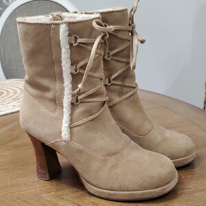 MUDD Jarmon Y2K Leather Heeled Boots, Size 8M